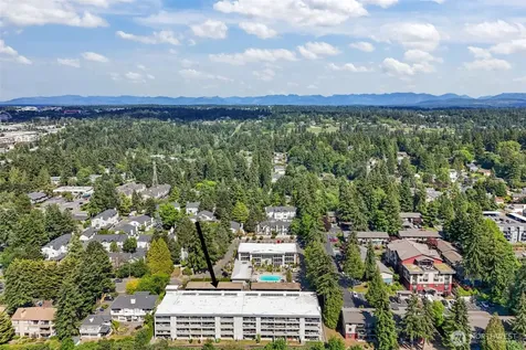 701 122nd Avenue NE Bellevue WA 98005