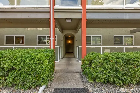 701 122nd Avenue NE Bellevue WA 98005