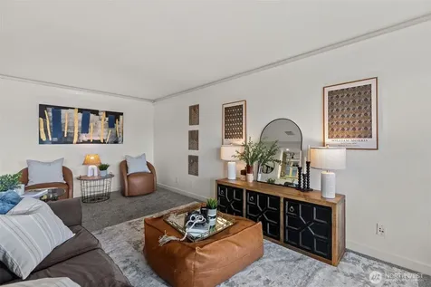 701 122nd Avenue NE Bellevue WA 98005