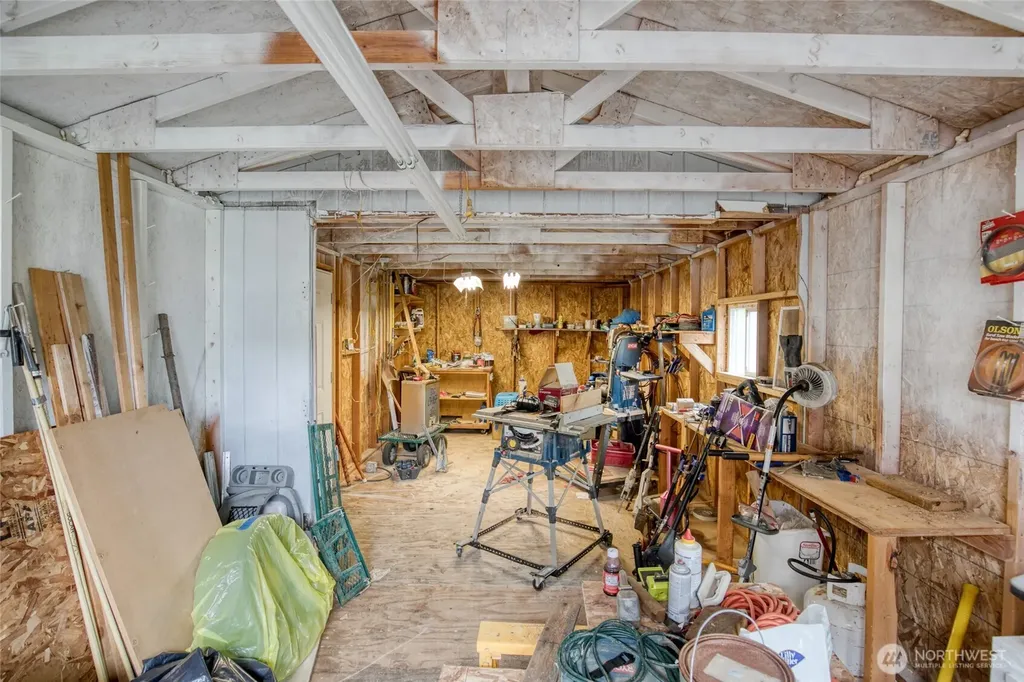 15 Diamond Drive Pacific Beach WA 98571