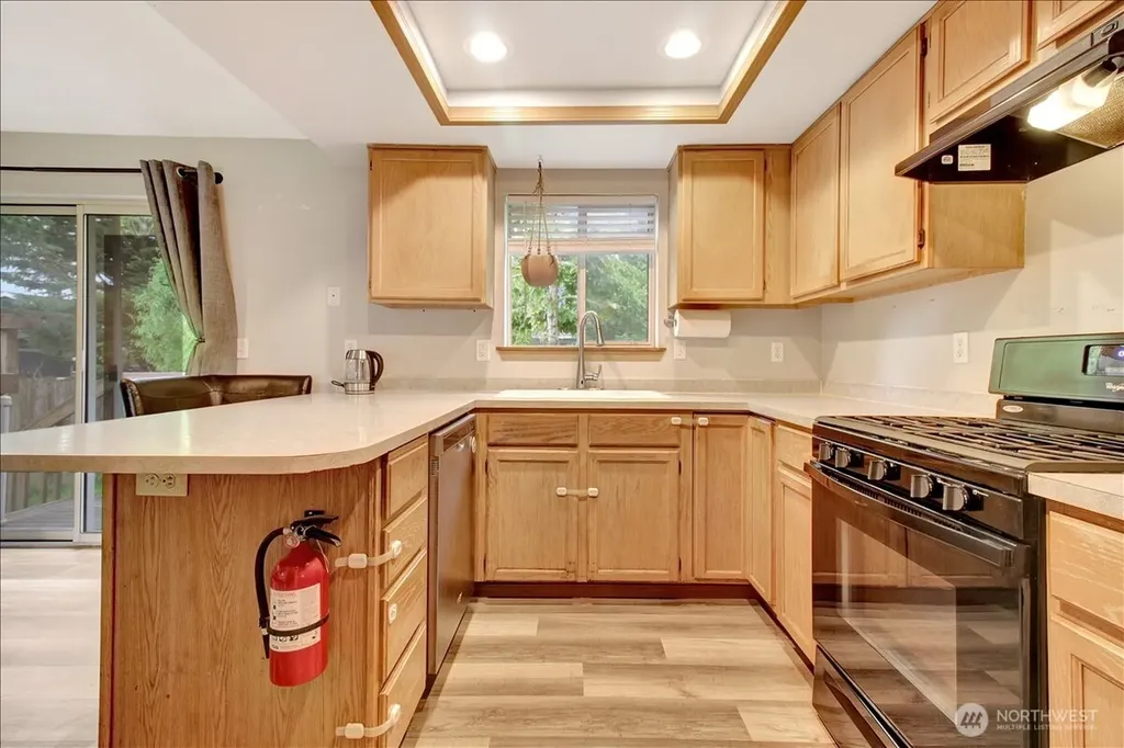 27236 Manor Place NW Stanwood WA 98292