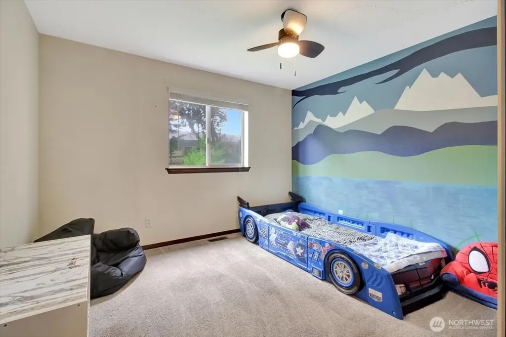 27236 Manor Place NW Stanwood WA 98292