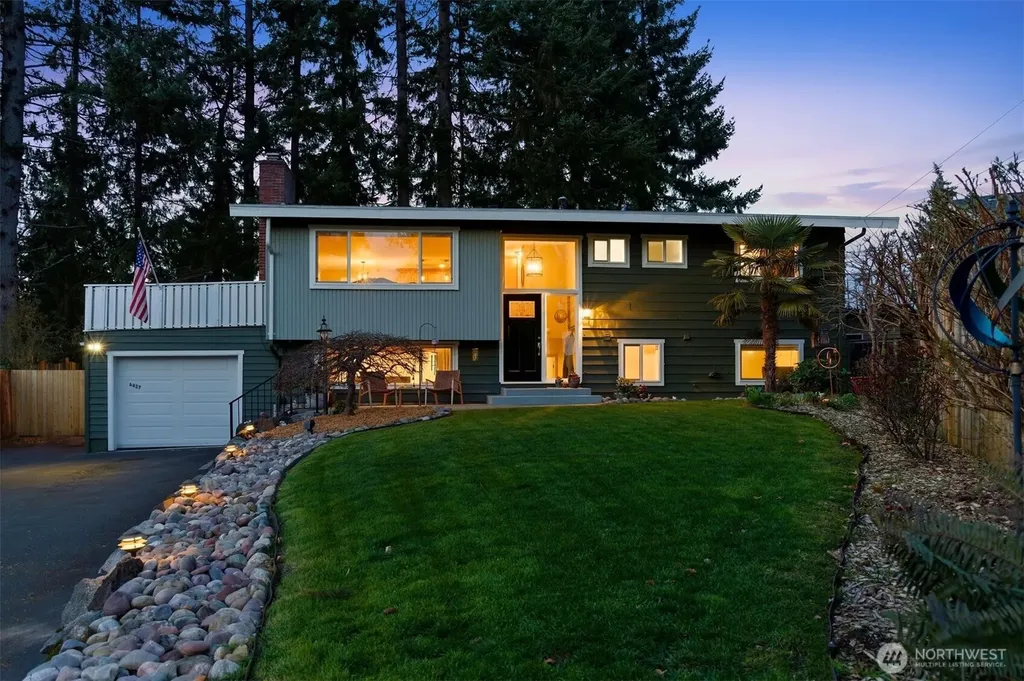 6427 182nd Place SW Lynnwood WA 98037