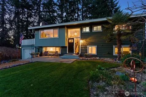 6427 182nd Place SW Lynnwood WA 98037