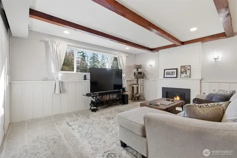 6427 182nd Place SW Lynnwood WA 98037