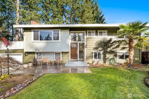 6427 182nd Place SW Lynnwood WA 98037