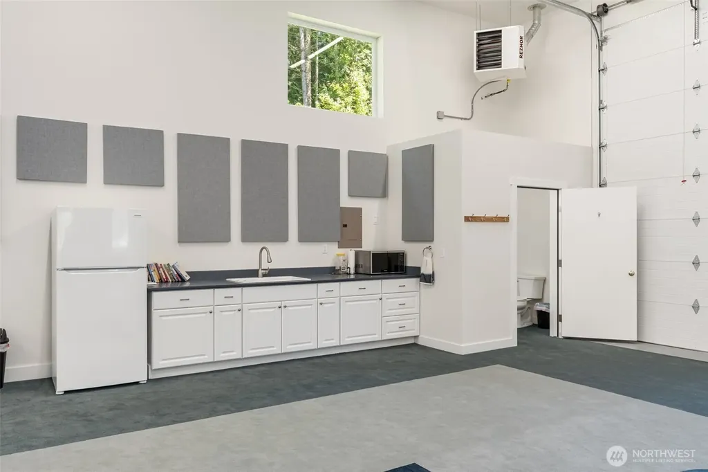175 Oak Point Drive Chehalis WA 98532
