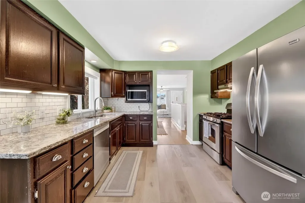9056 37th Avenue SW Seattle WA 98126