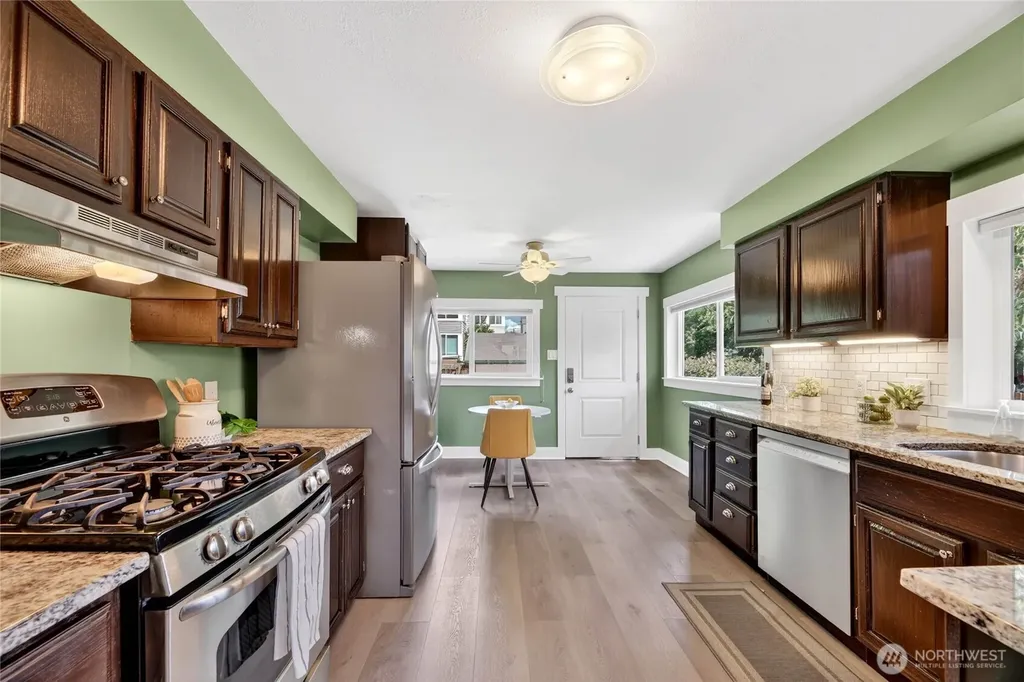 9056 37th Avenue SW Seattle WA 98126