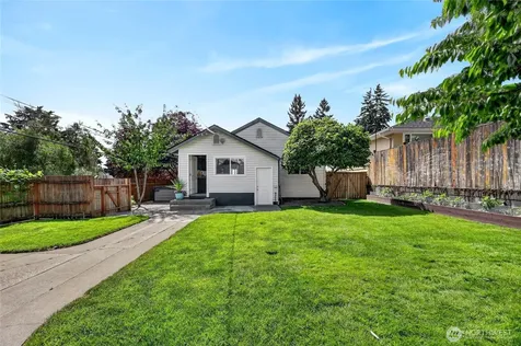 9056 37th Avenue SW Seattle WA 98126