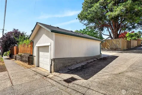 9056 37th Avenue SW Seattle WA 98126