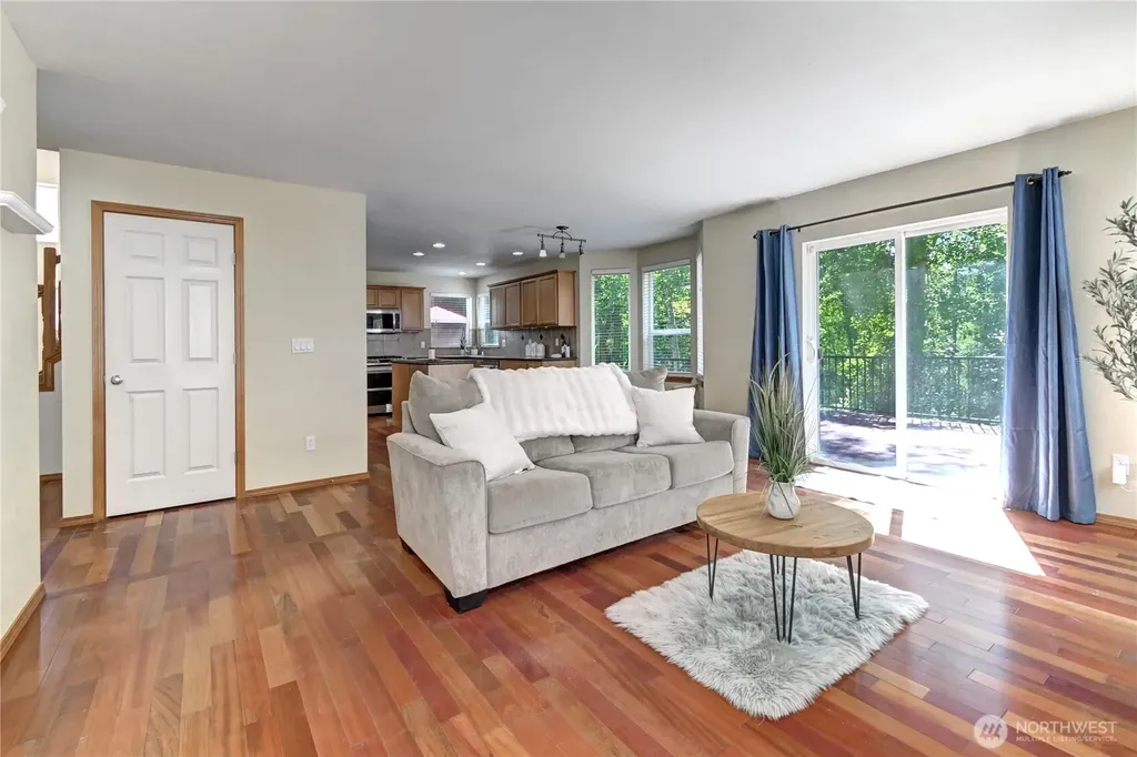 6710 84th Drive NE Marysville WA 98270