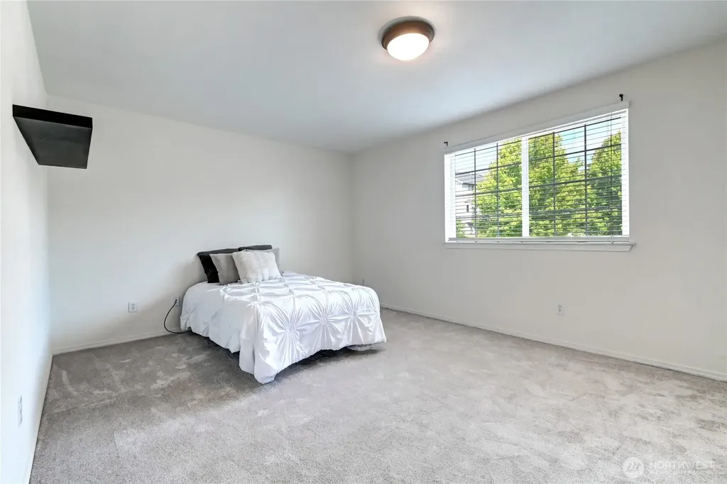 6710 84th Drive NE Marysville WA 98270