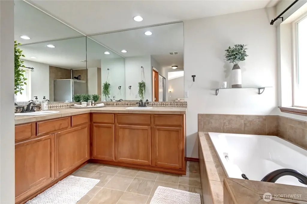 6710 84th Drive NE Marysville WA 98270