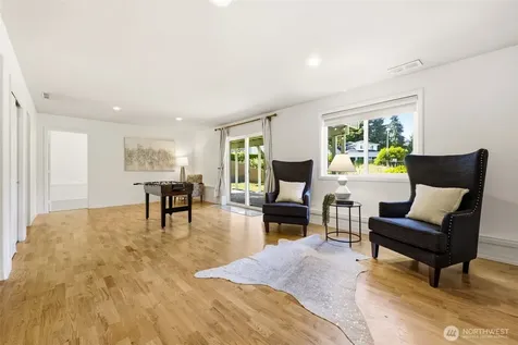 5022 136th Street SE Snohomish WA 98296