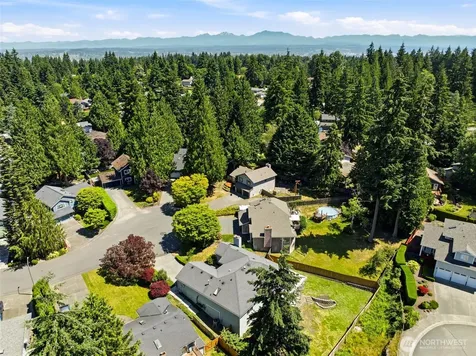 5022 136th Street SE Snohomish WA 98296