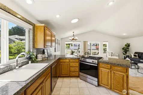 5022 136th Street SE Snohomish WA 98296