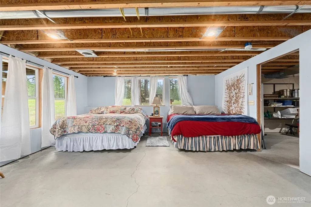 40048 Cayuse Cove E Davenport WA 99122