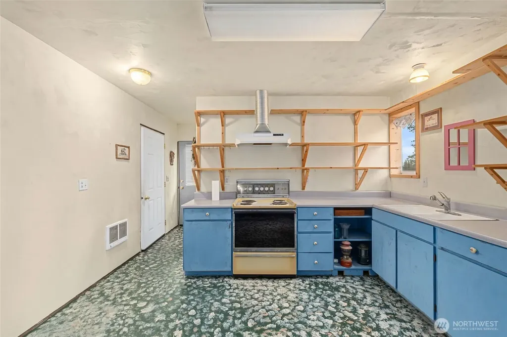 40048 Cayuse Cove E Davenport WA 99122