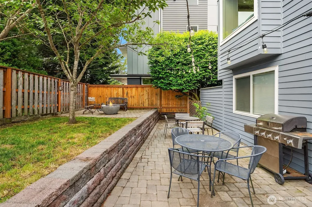 756 N 72nd Street Seattle WA 98103
