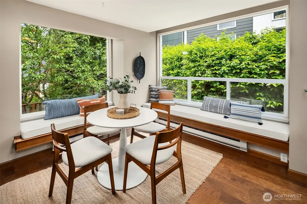 756 N 72nd Street Seattle WA 98103