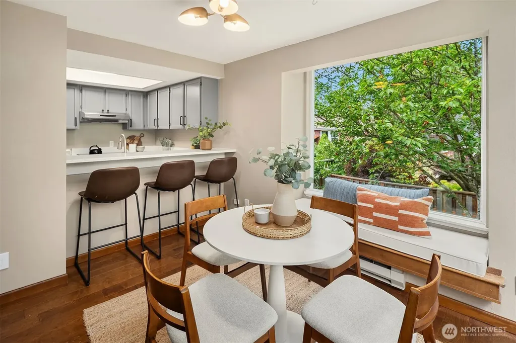 756 N 72nd Street Seattle WA 98103