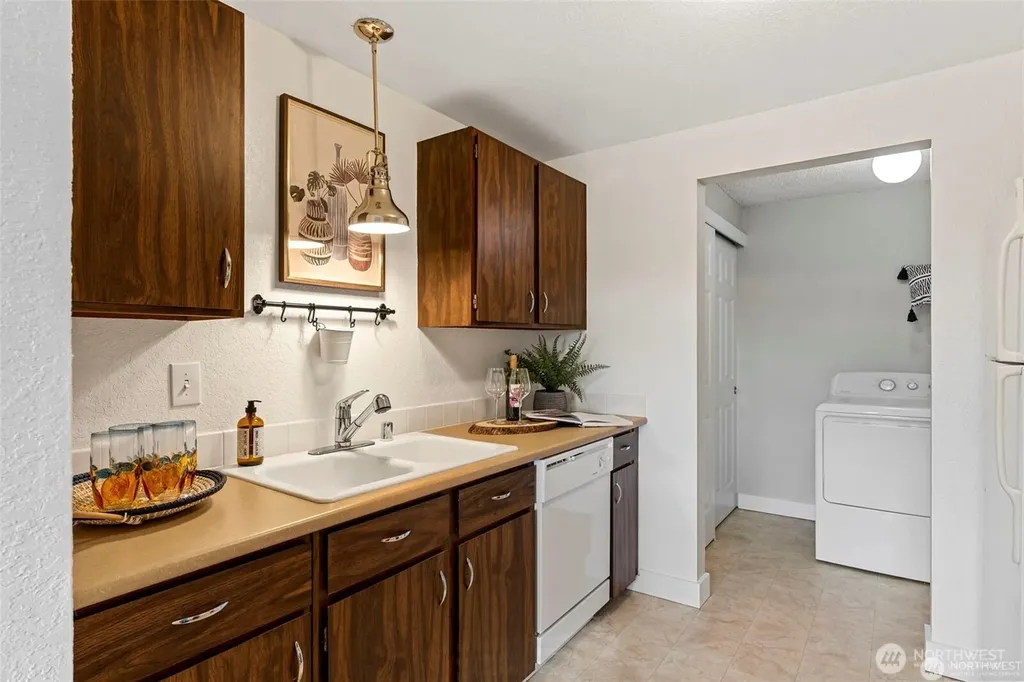 4904 81st Place SW Mukilteo WA 98275