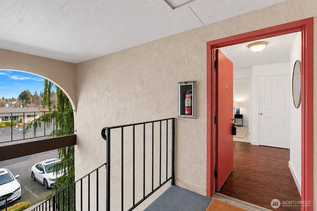 4904 81st Place SW Mukilteo WA 98275