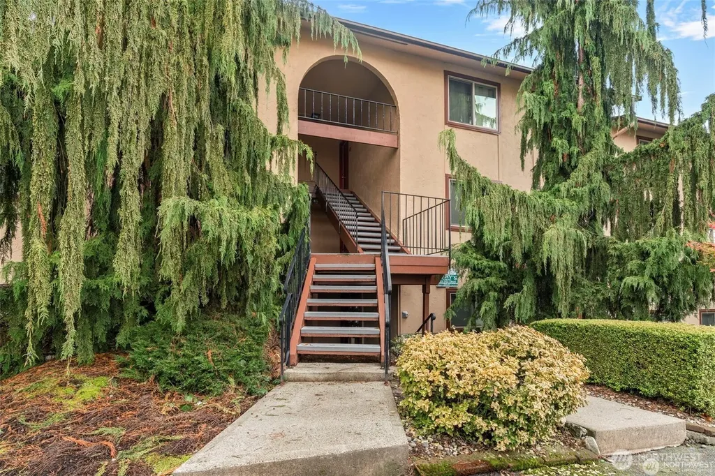 4904 81st Place SW Mukilteo WA 98275