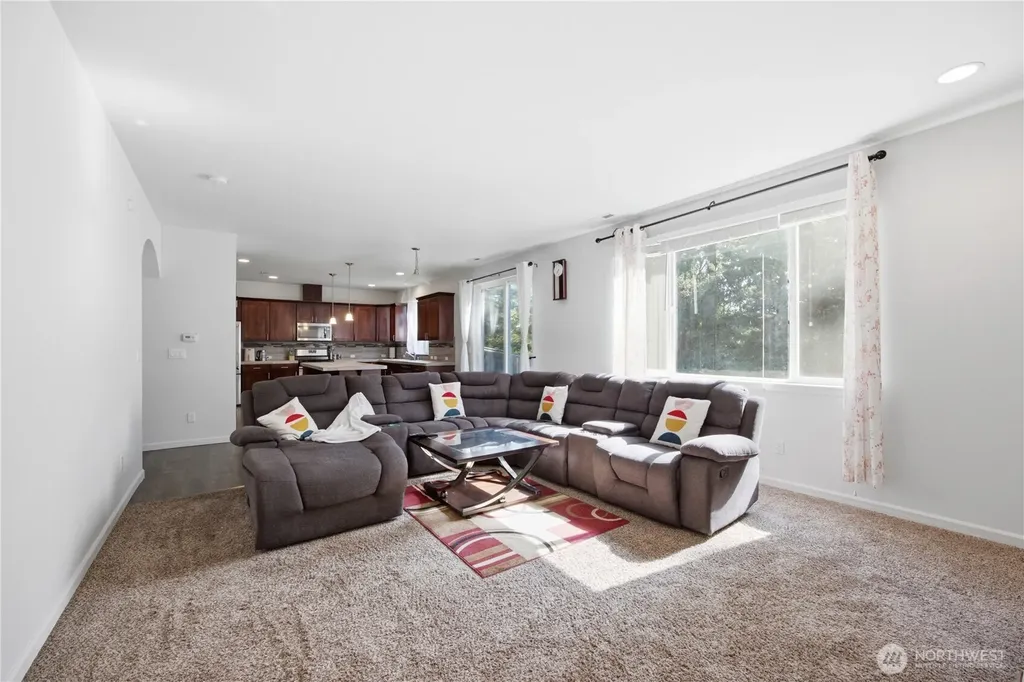 20201 20th Avenue E Spanaway WA 98387