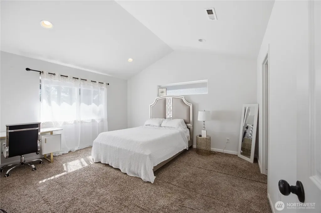 20201 20th Avenue E Spanaway WA 98387