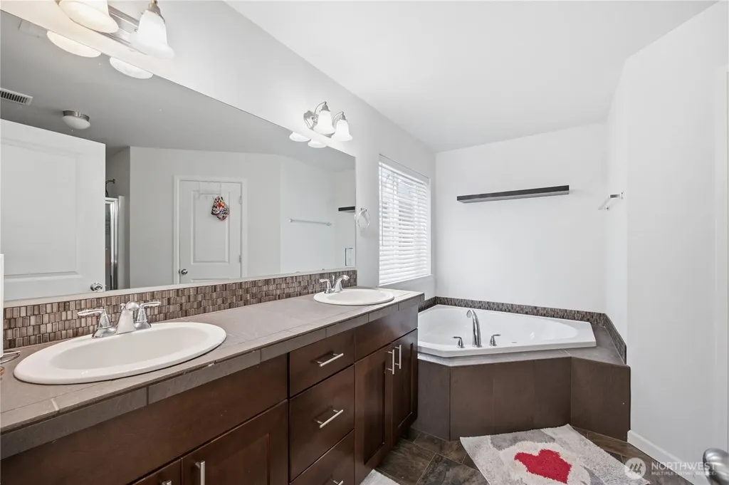 20201 20th Avenue E Spanaway WA 98387