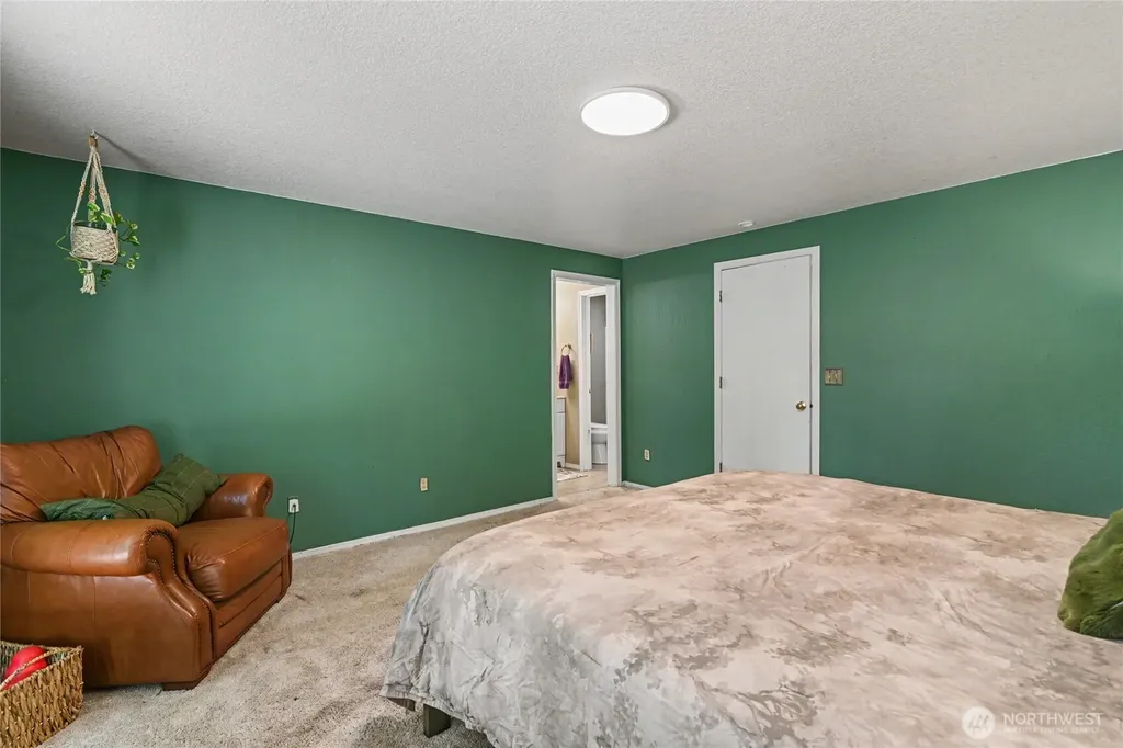 8212 Ethan Court SW Olympia WA 98512