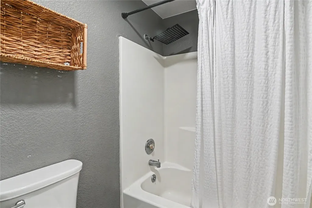 8212 Ethan Court SW Olympia WA 98512