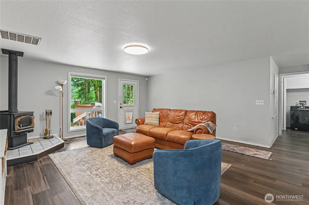 8212 Ethan Court SW Olympia WA 98512
