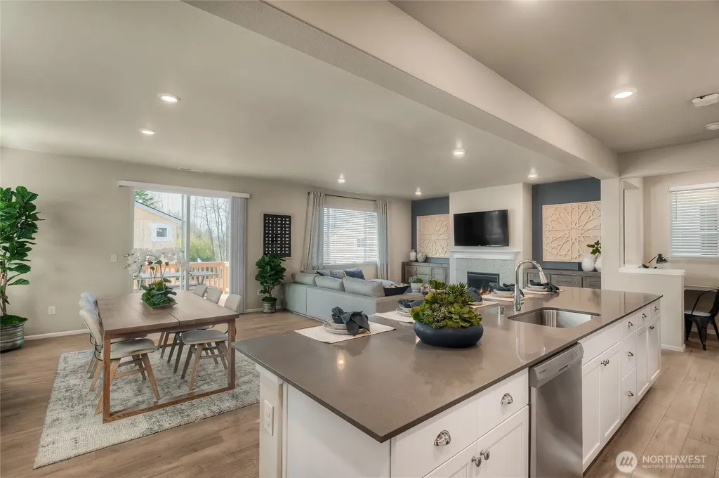 8327 44th Place NE Marysville WA 98270