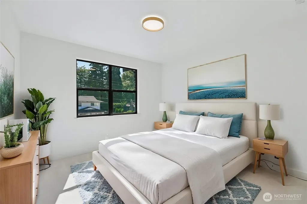 11419 109th Avenue NE Kirkland WA 98033
