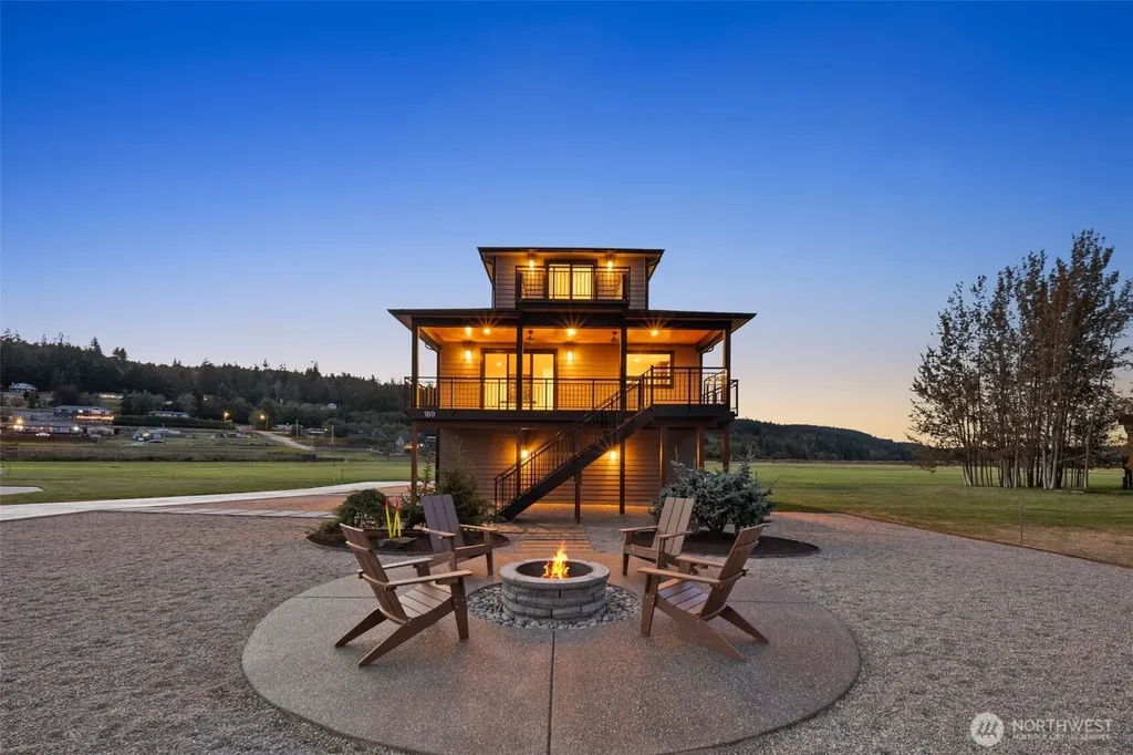 169 Driftwood Shores Camano Island WA 98282