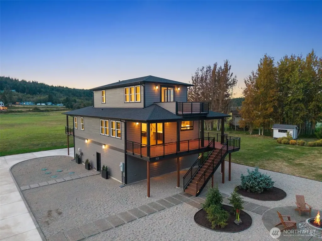 169 Driftwood Shores Camano Island WA 98282