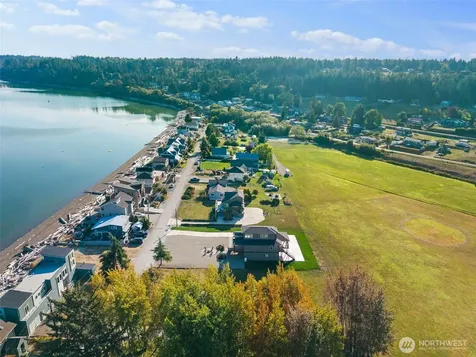 169 Driftwood Shores Camano Island WA 98282