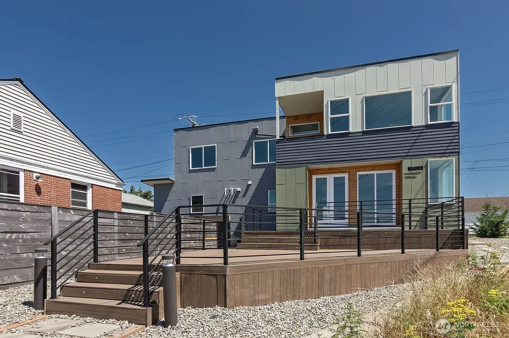 4524 12th Avenue S Seattle WA 98108