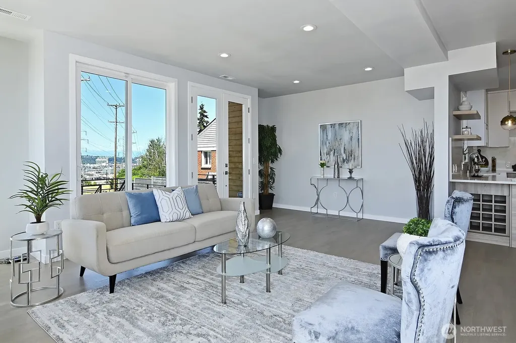 4524 12th Avenue S Seattle WA 98108