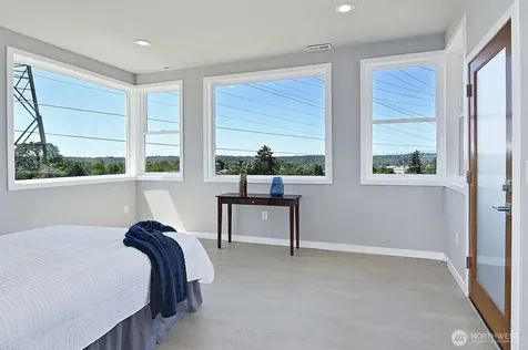 4524 12th Avenue S Seattle WA 98108