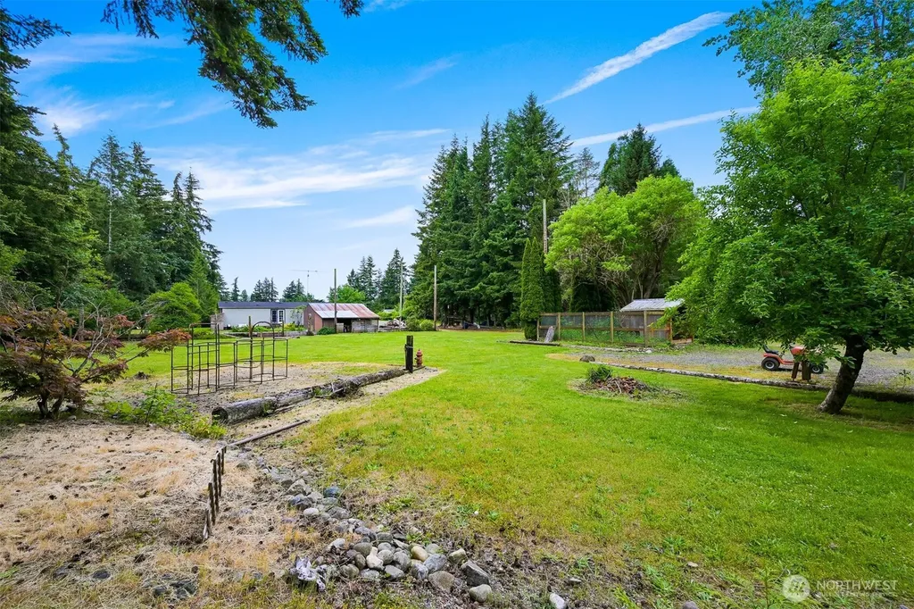 1906 E Pole Road Everson WA 98247