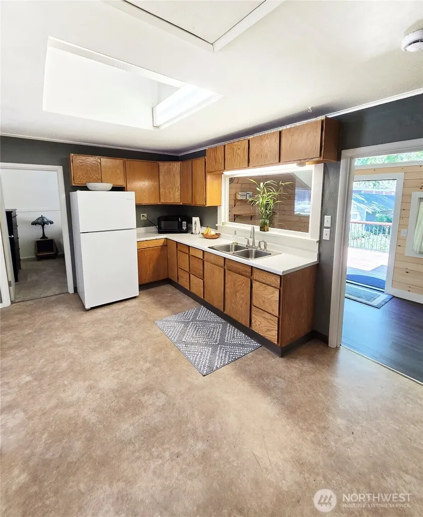 1009 Mclean Road Mount Vernon WA 98273