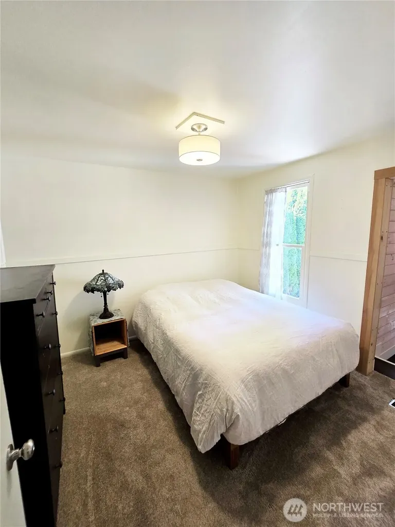 1009 Mclean Road Mount Vernon WA 98273
