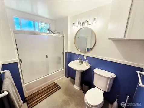 1009 Mclean Road Mount Vernon WA 98273