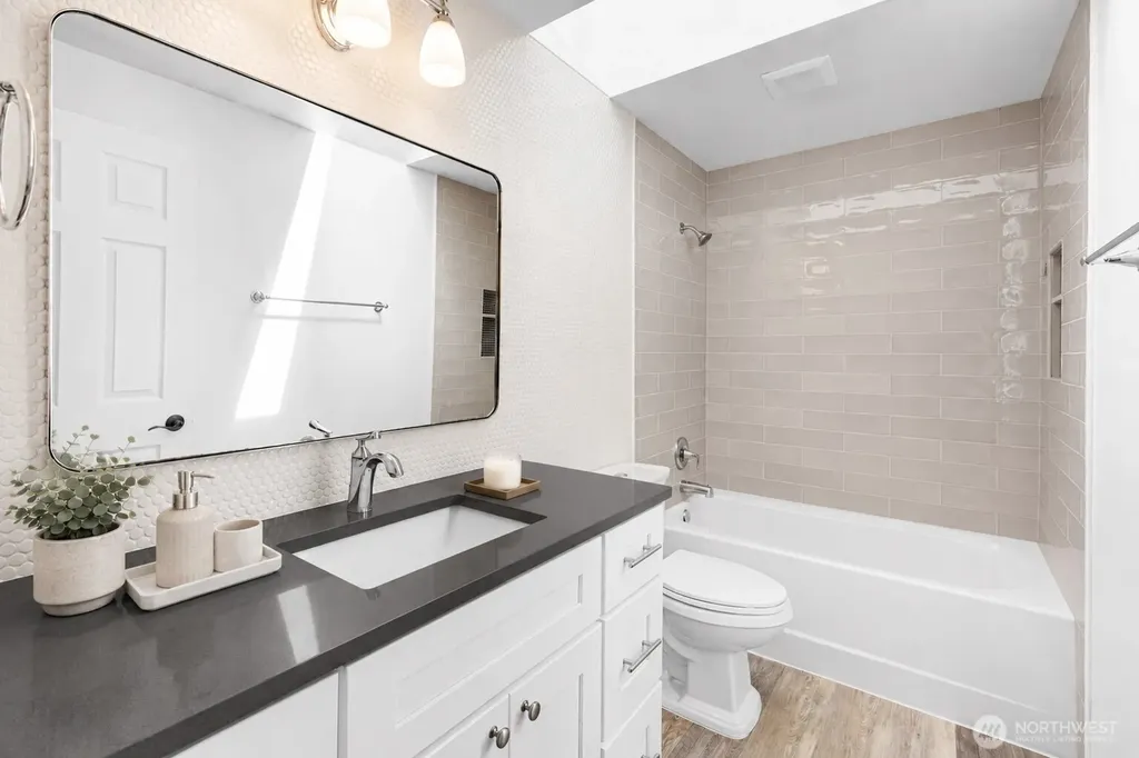 7815 NE 167th Street Kenmore WA 98028