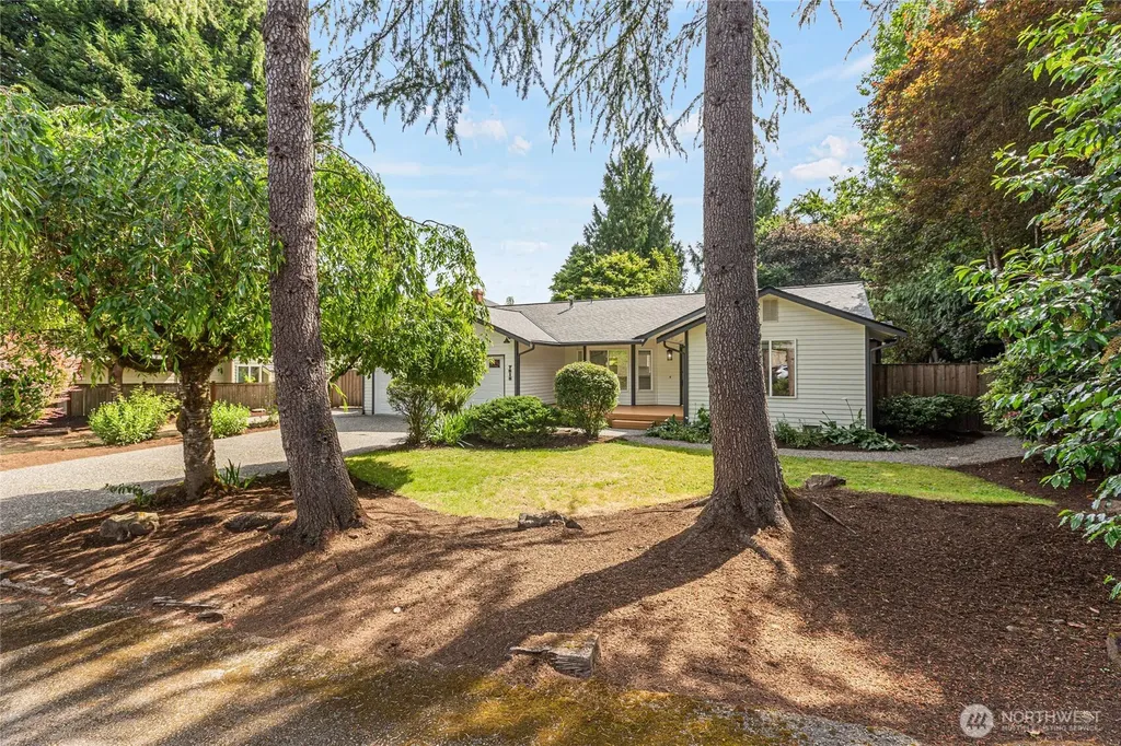 7815 NE 167th Street Kenmore WA 98028