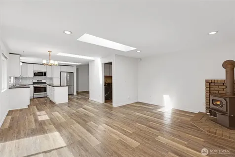7815 NE 167th Street Kenmore WA 98028